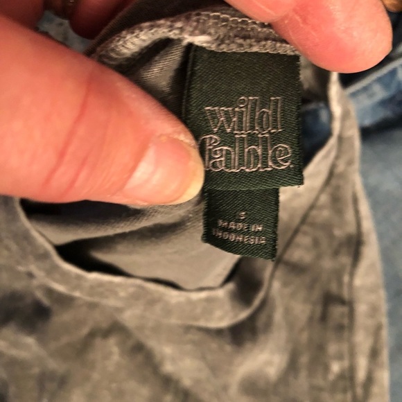 Hollister small gray scoop neck tank 2nd gray tank free - Picture 9 of 11